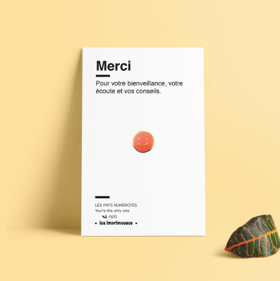 Pin's Merci - smiley corail