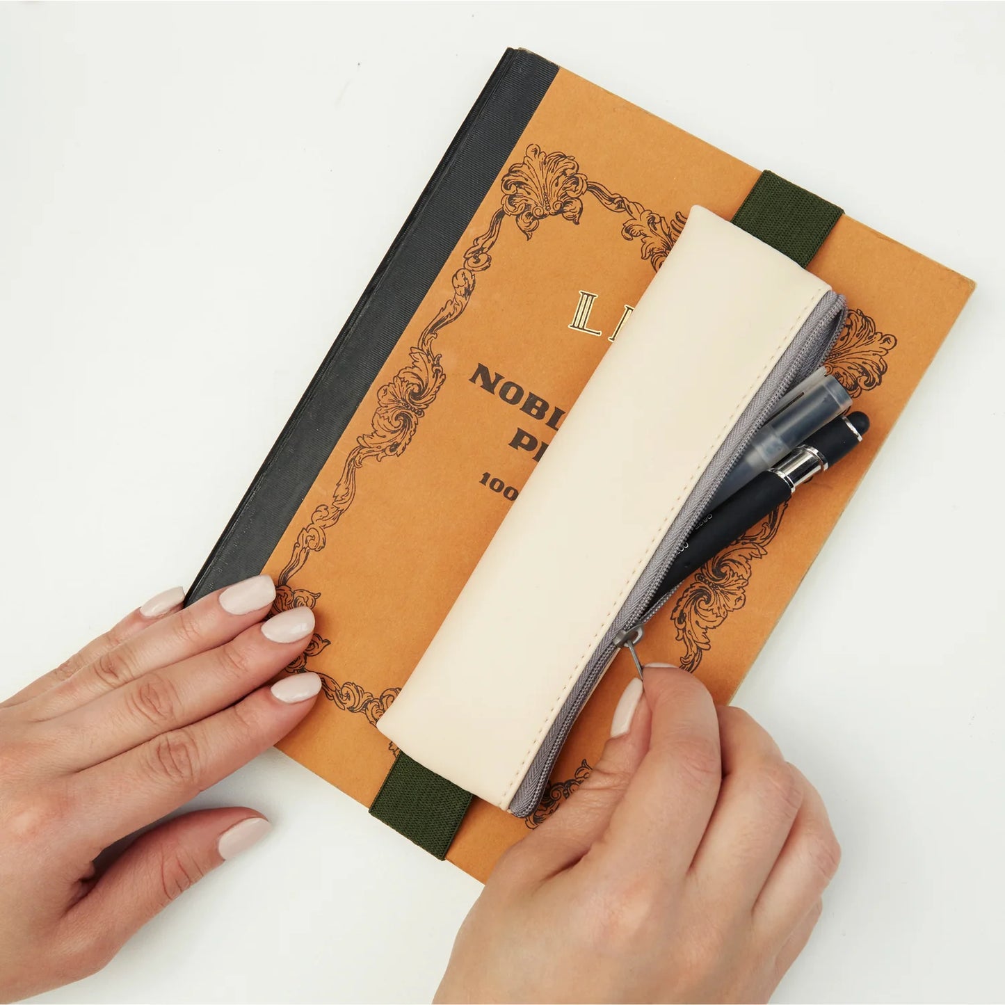 Trousse à stylos - grise