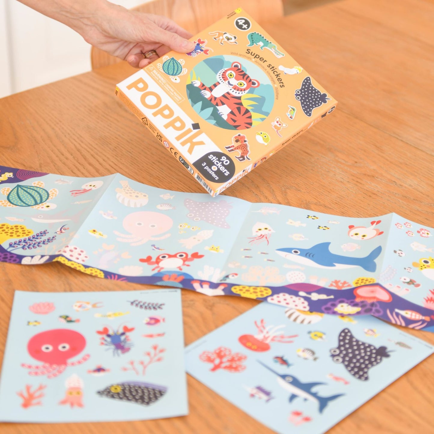 Box de stickers - Animaux sauvages